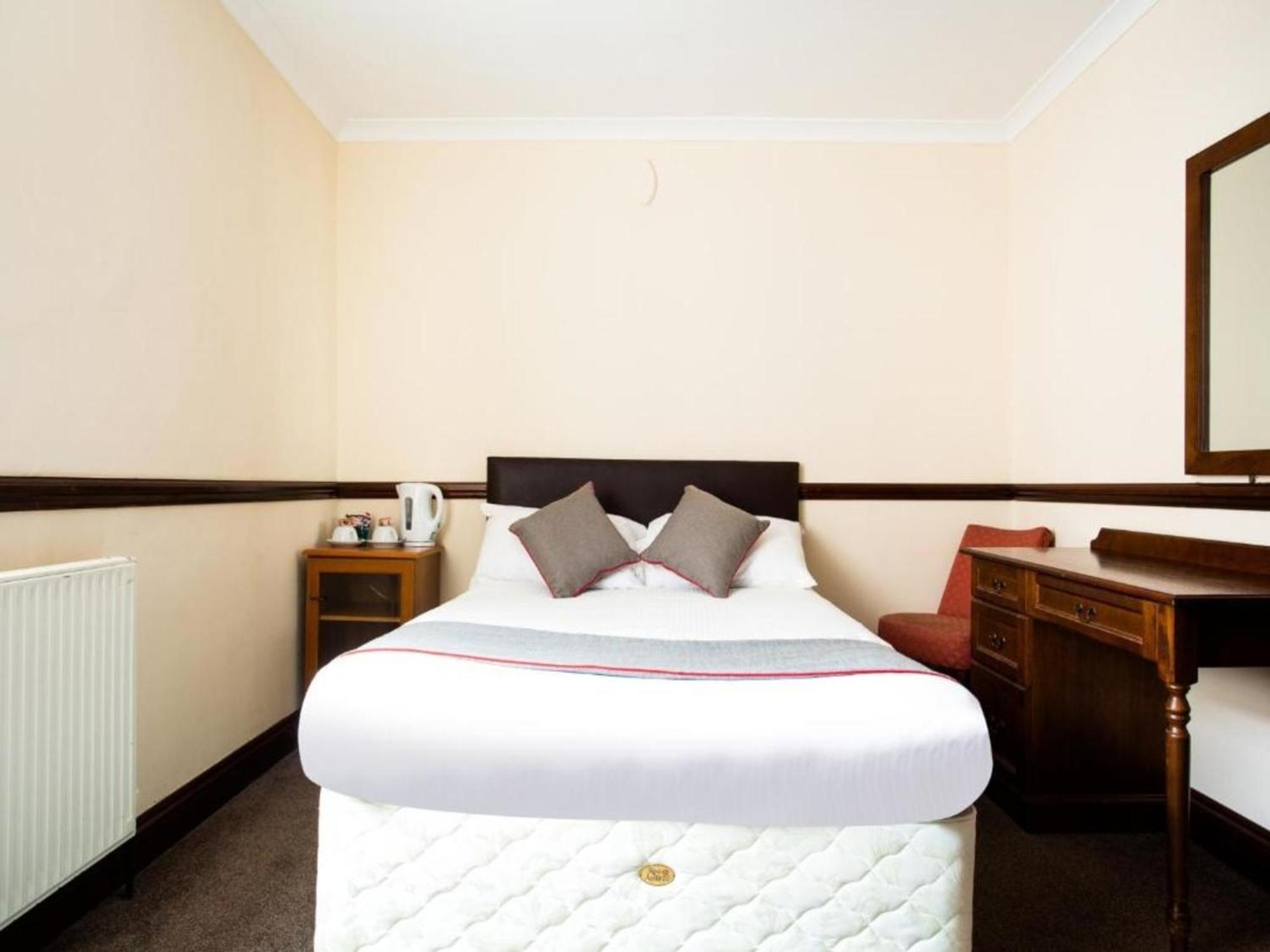 Brunel Inn Saltash Room photo