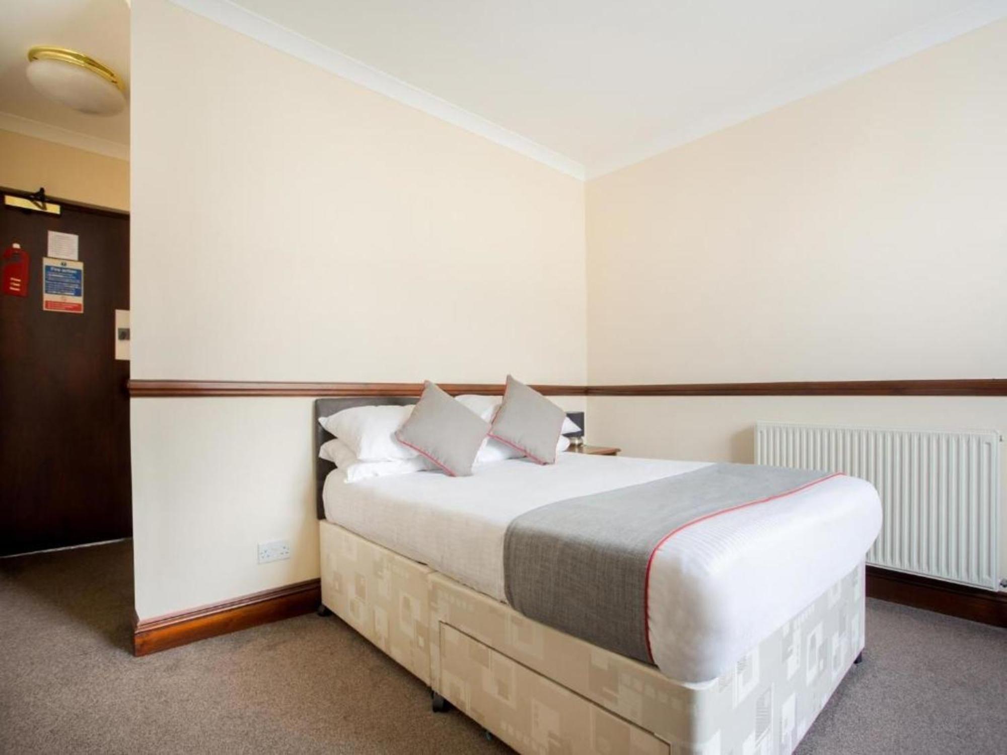 Brunel Inn Saltash Room photo