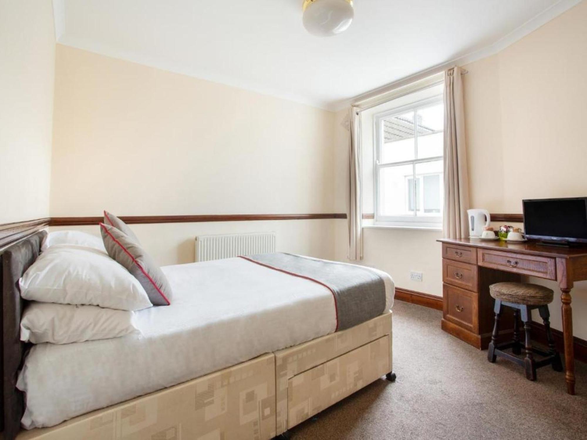 Brunel Inn Saltash Room photo